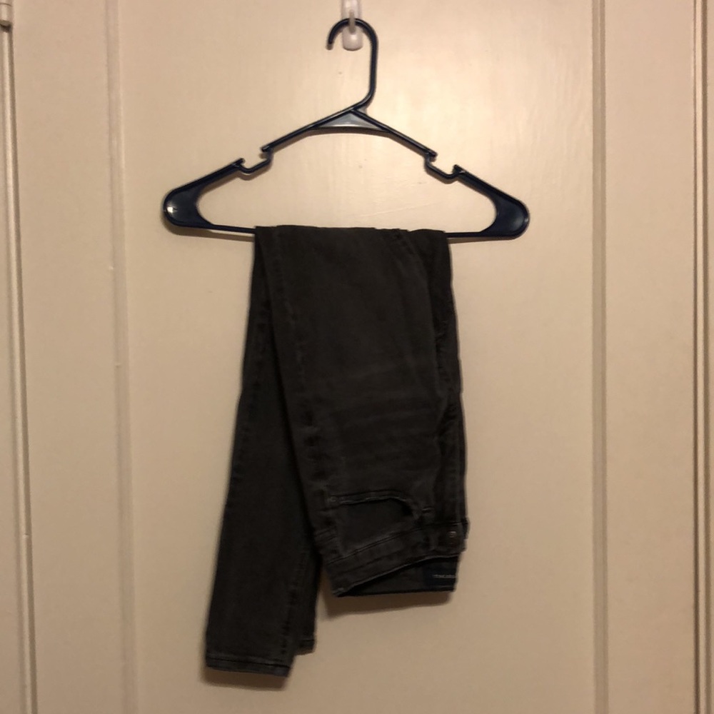 Aeropostale distressed Jeans